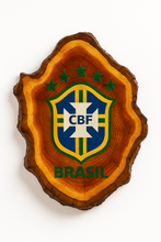 Carregar imagem no visualizador da galeria, Tábua Rústica do Brasil+ Kit Churrasqueiro
